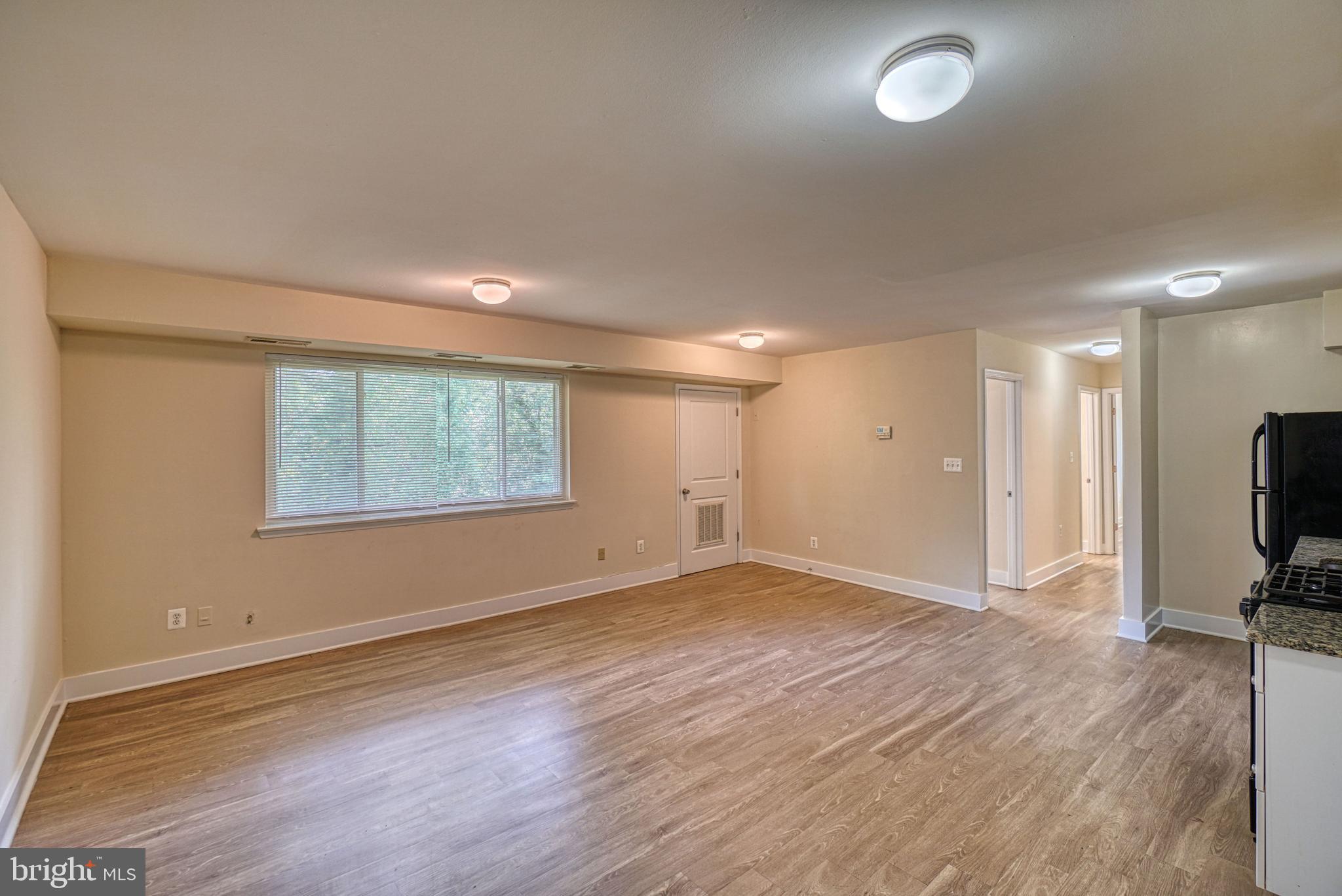 5225 MARLBORO PIKE 201