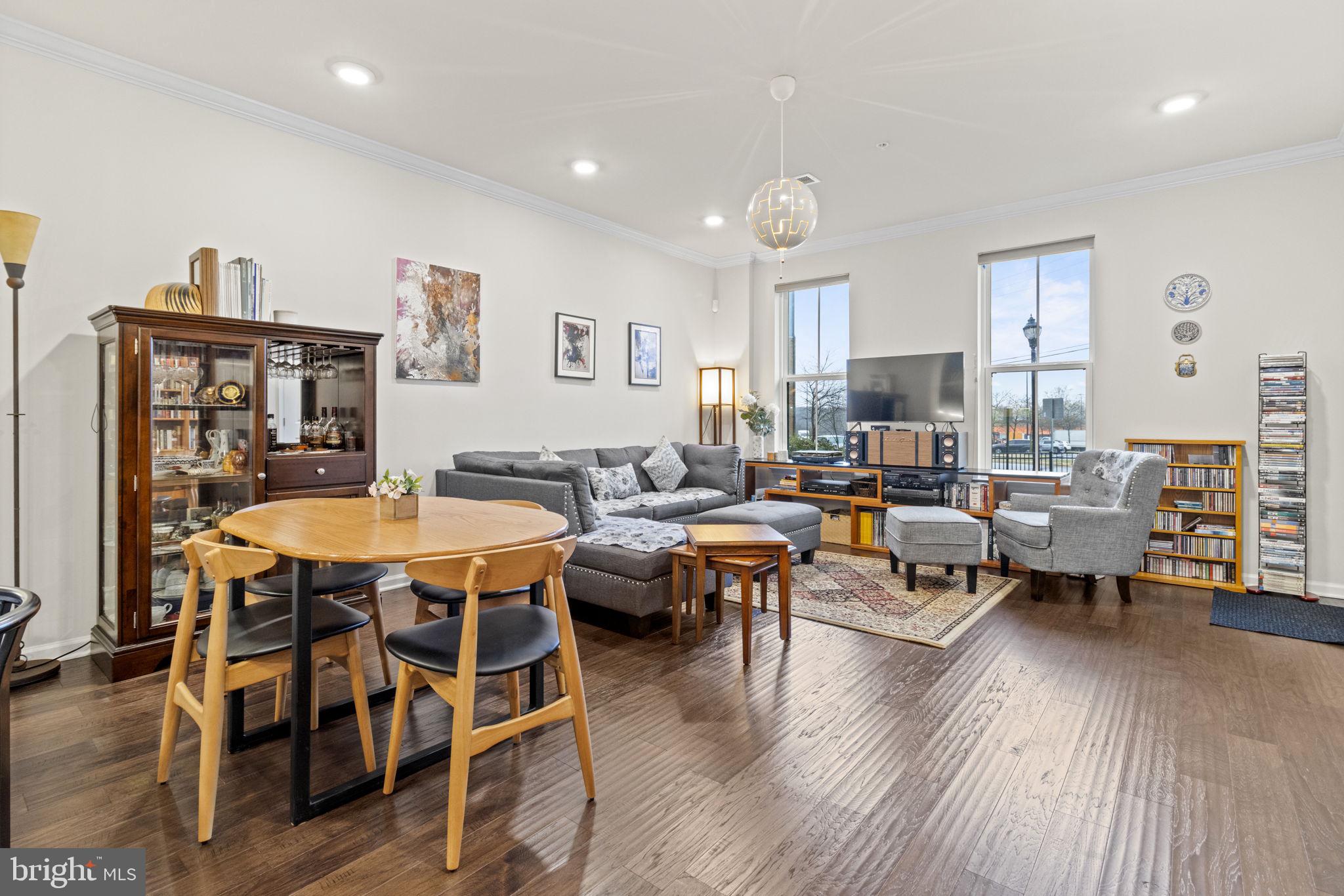 3204 TRIBUNE COURT