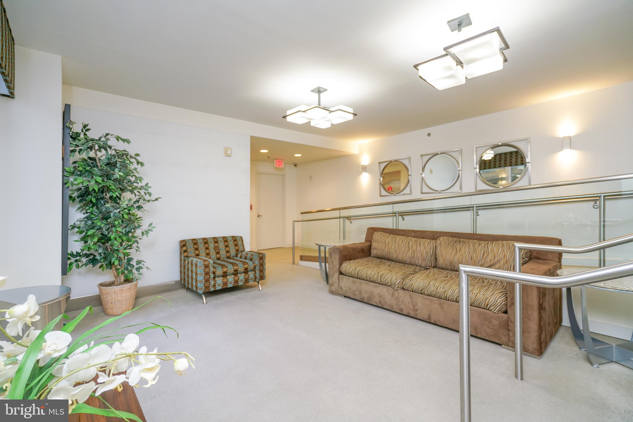 157 FLEET STREET 503