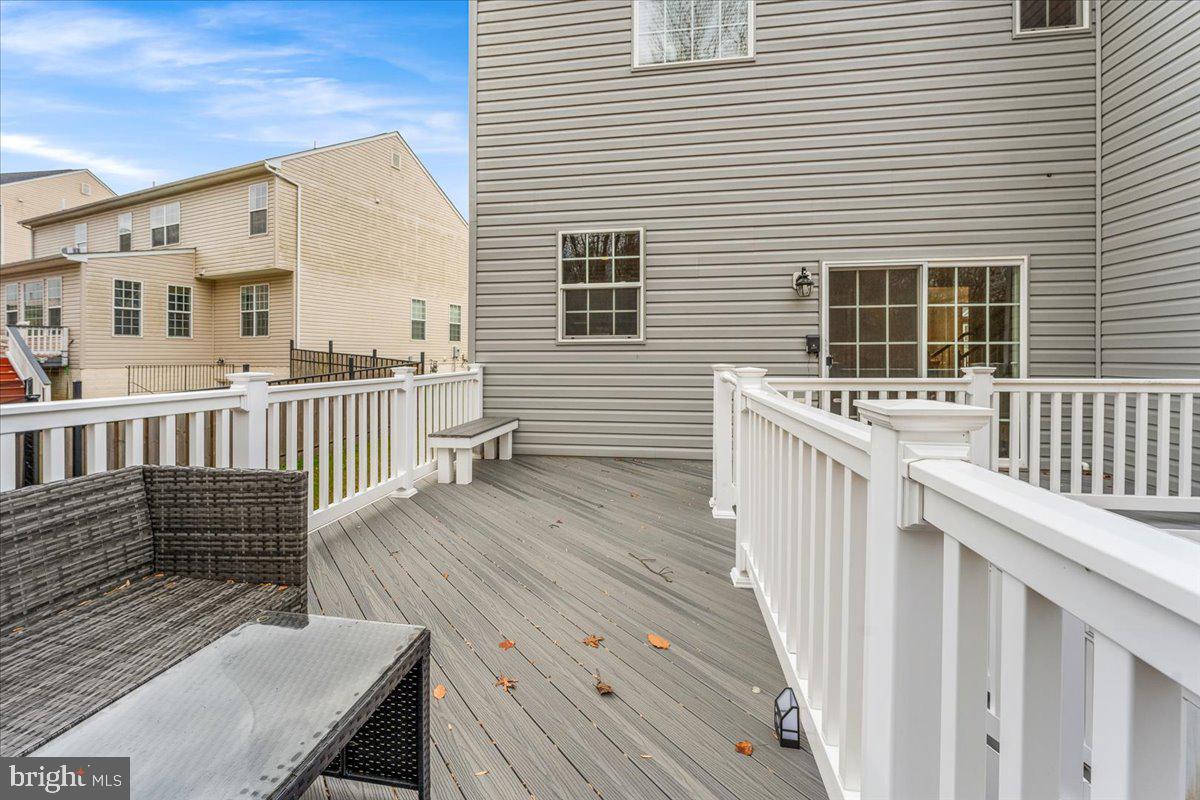 9202 VELVET COURT