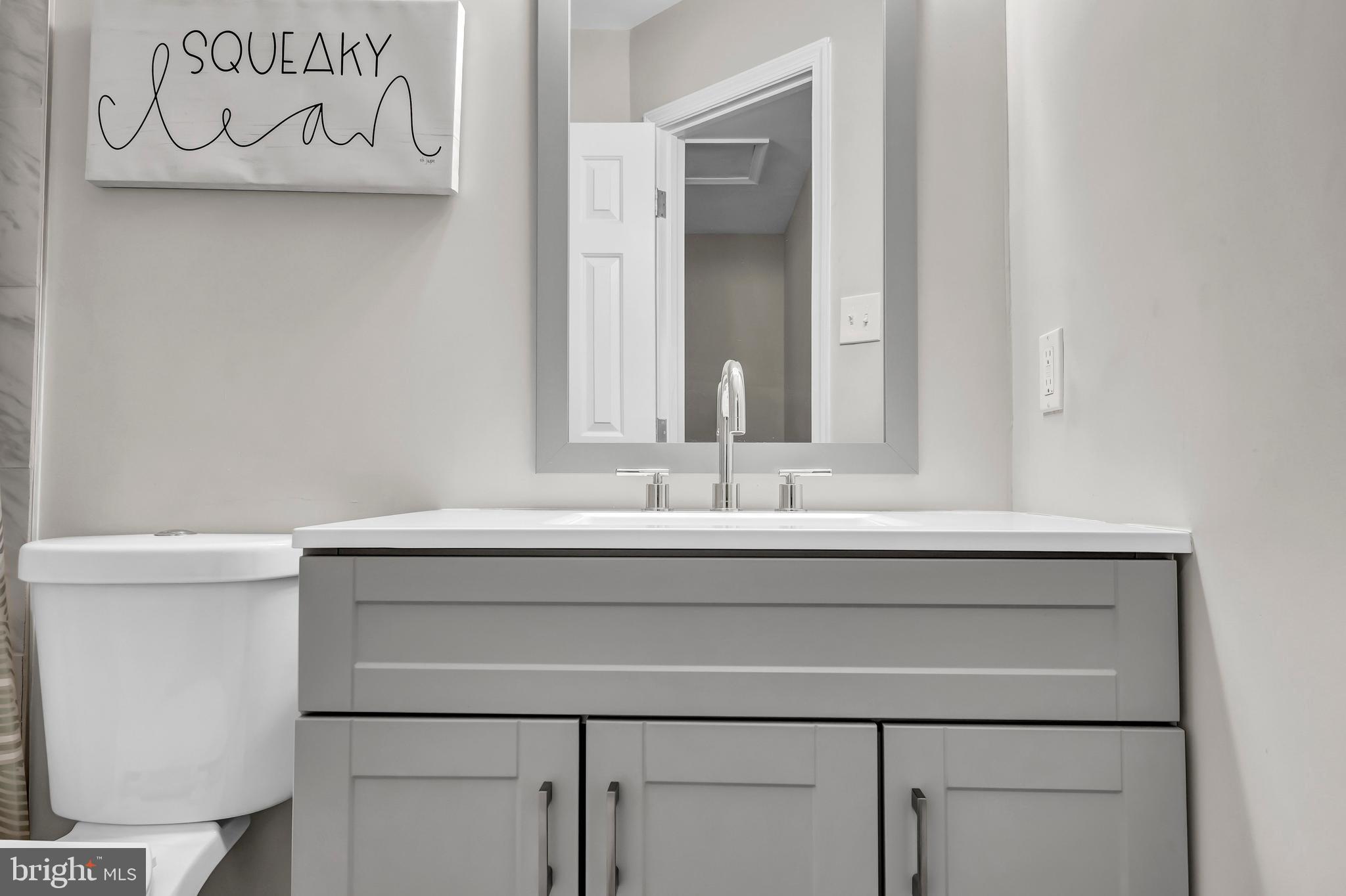 1841 CEDARWOOD COURT