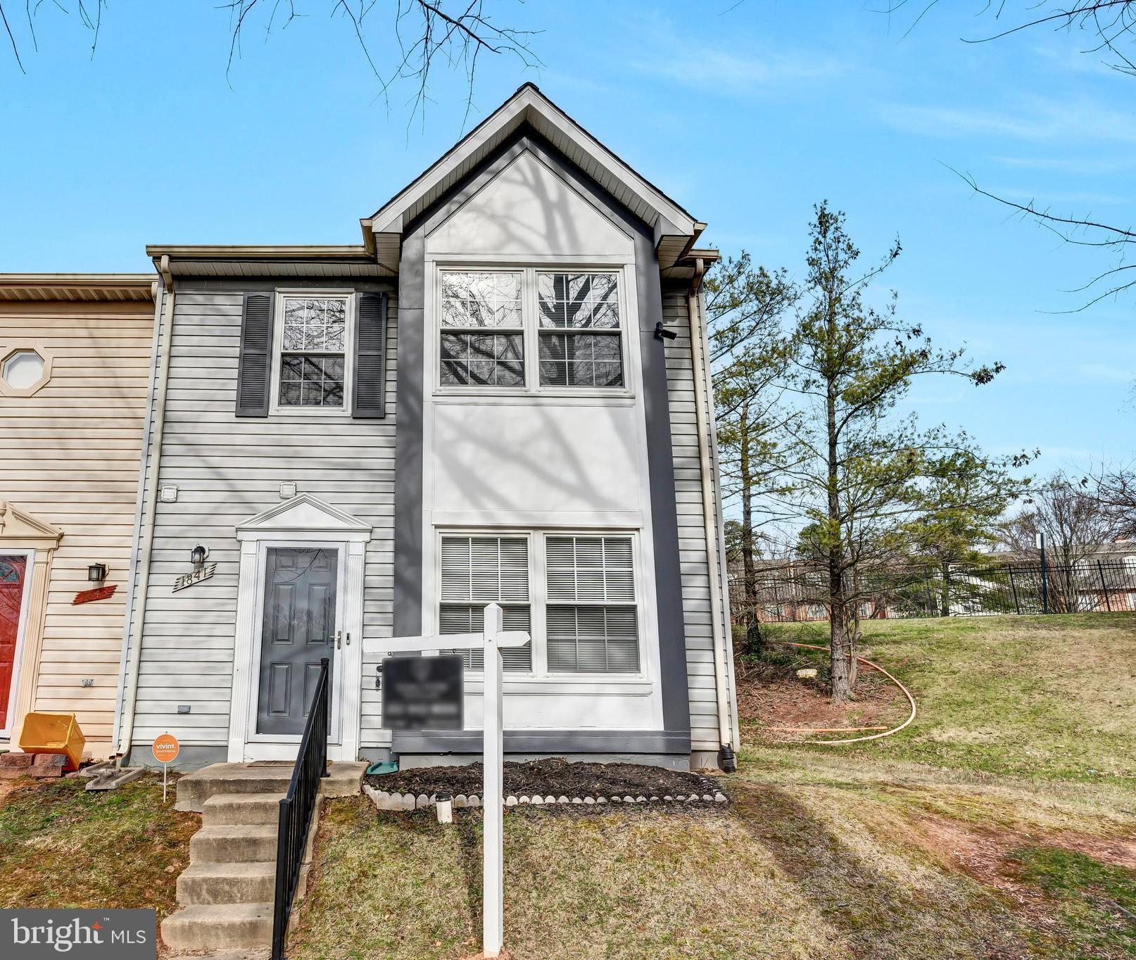 1841 CEDARWOOD COURT