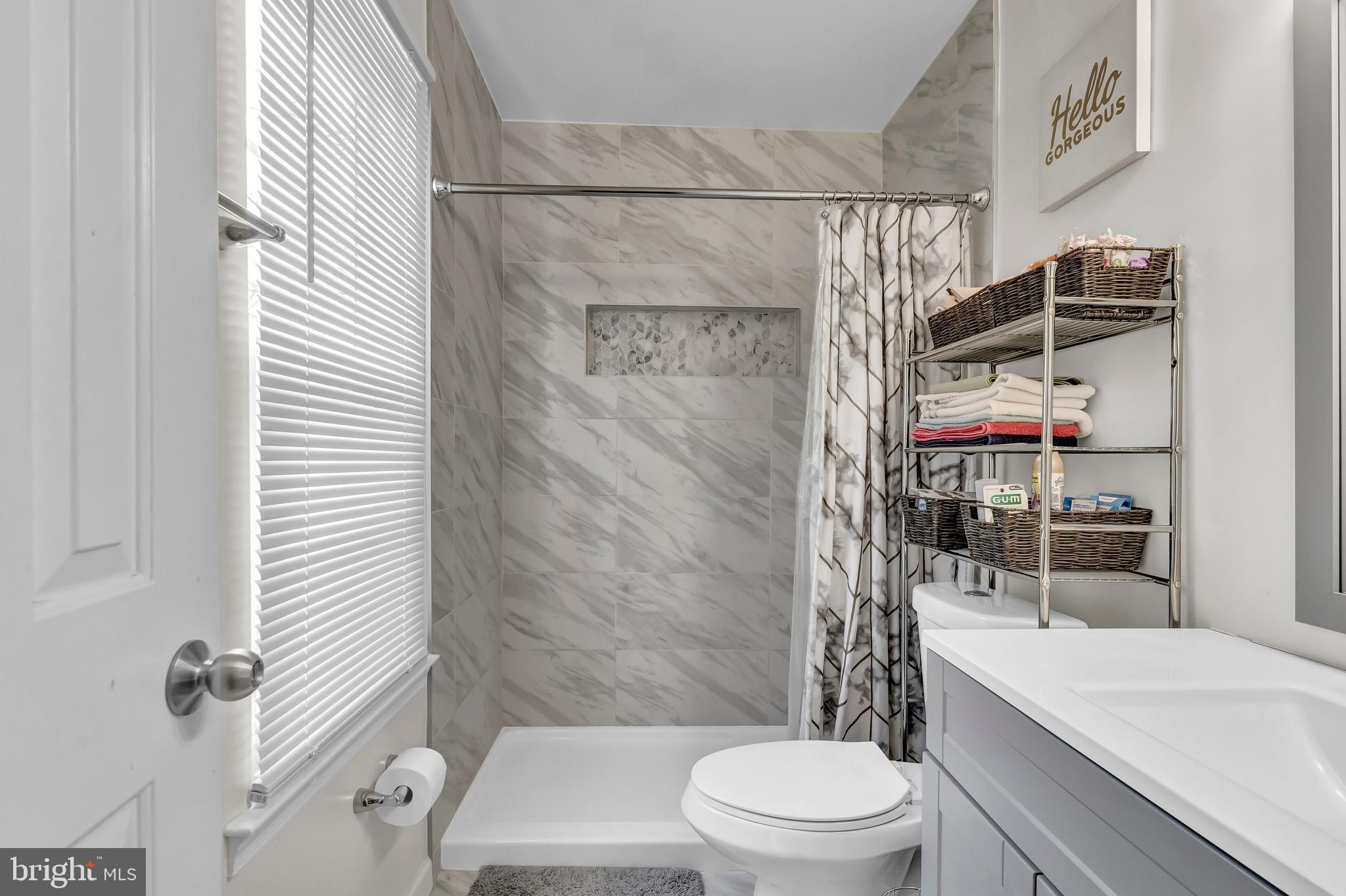 1841 CEDARWOOD COURT