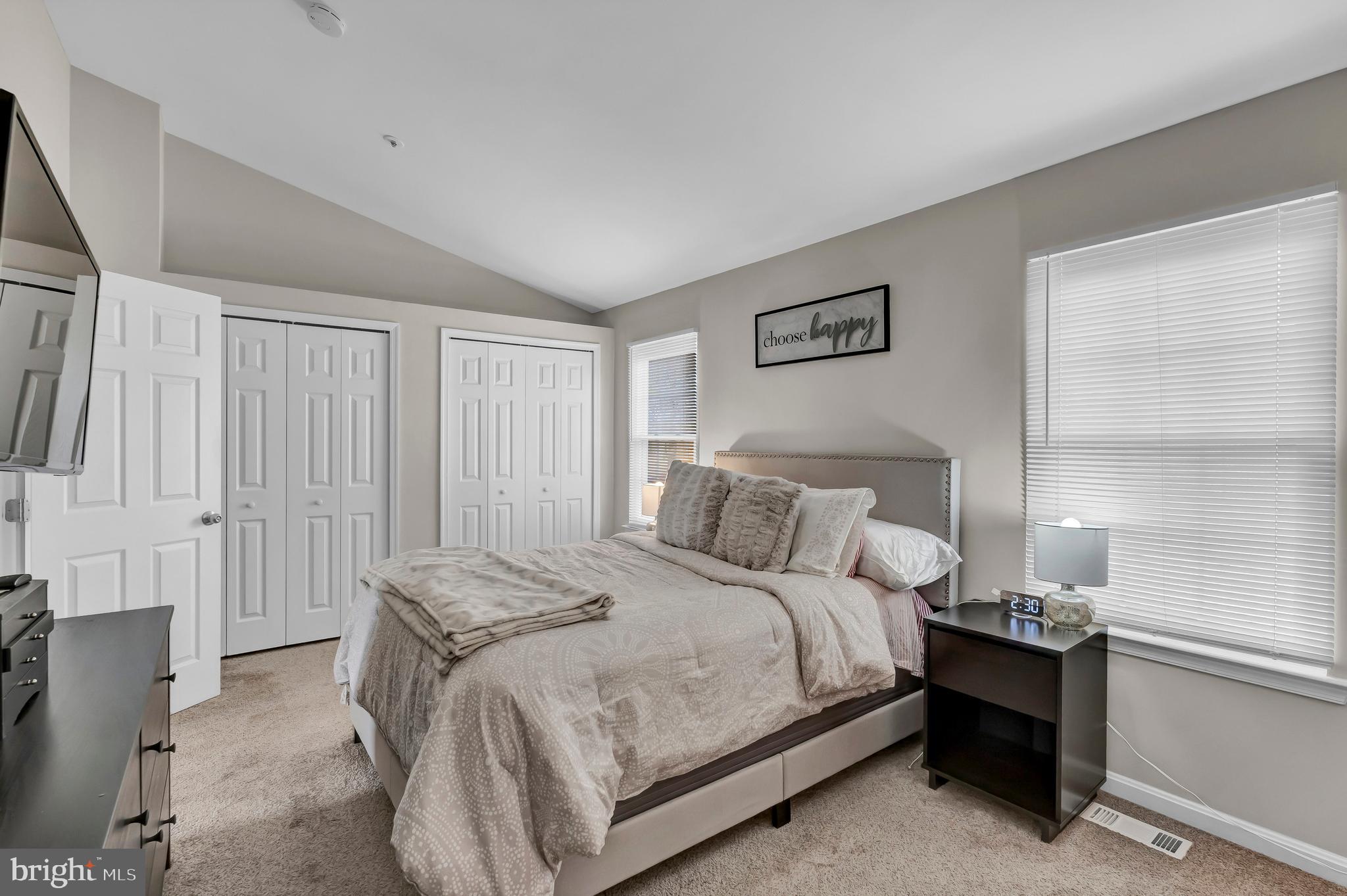 1841 CEDARWOOD COURT