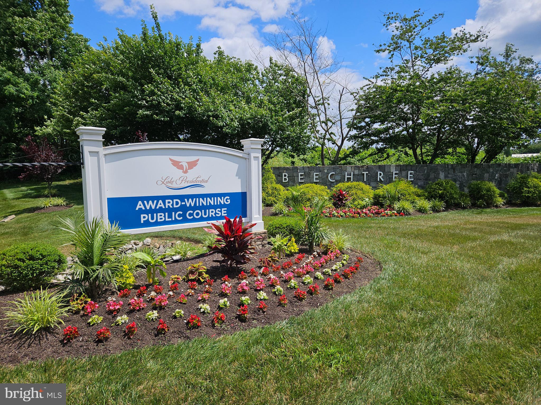 2802 LAKE FOREST DRIVE