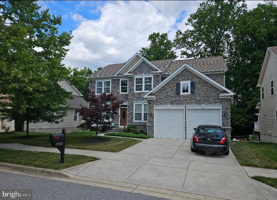 2802 LAKE FOREST DRIVE