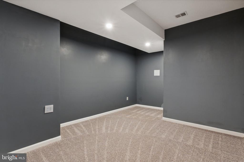 12506 MADISON PARK COURT