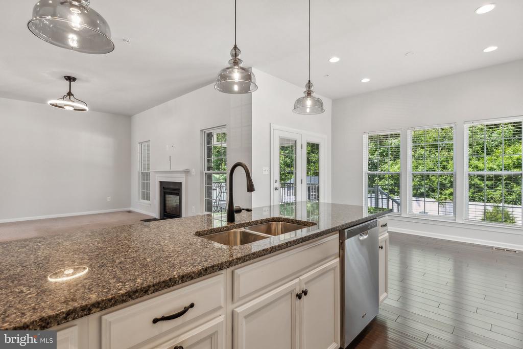 12506 MADISON PARK COURT