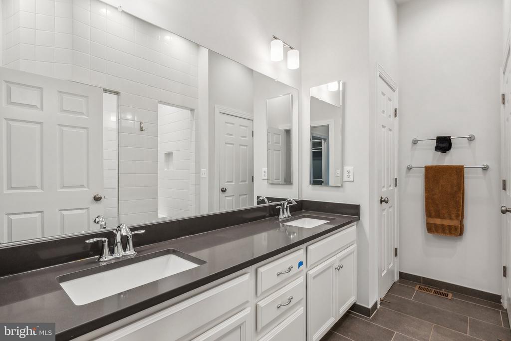 12506 MADISON PARK COURT