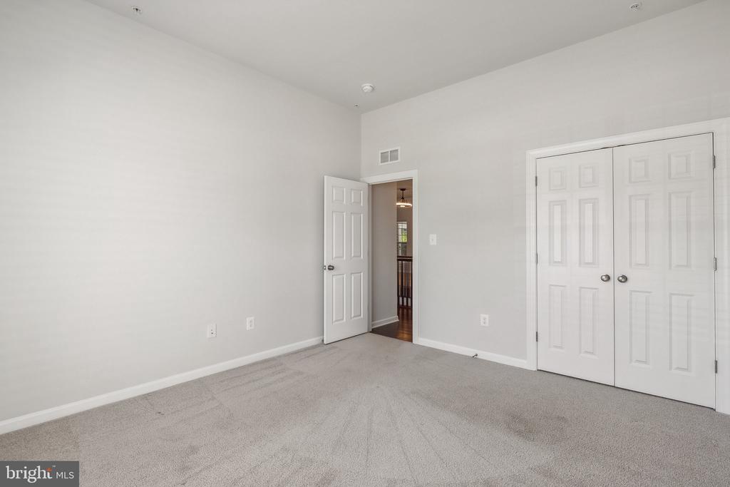 12506 MADISON PARK COURT
