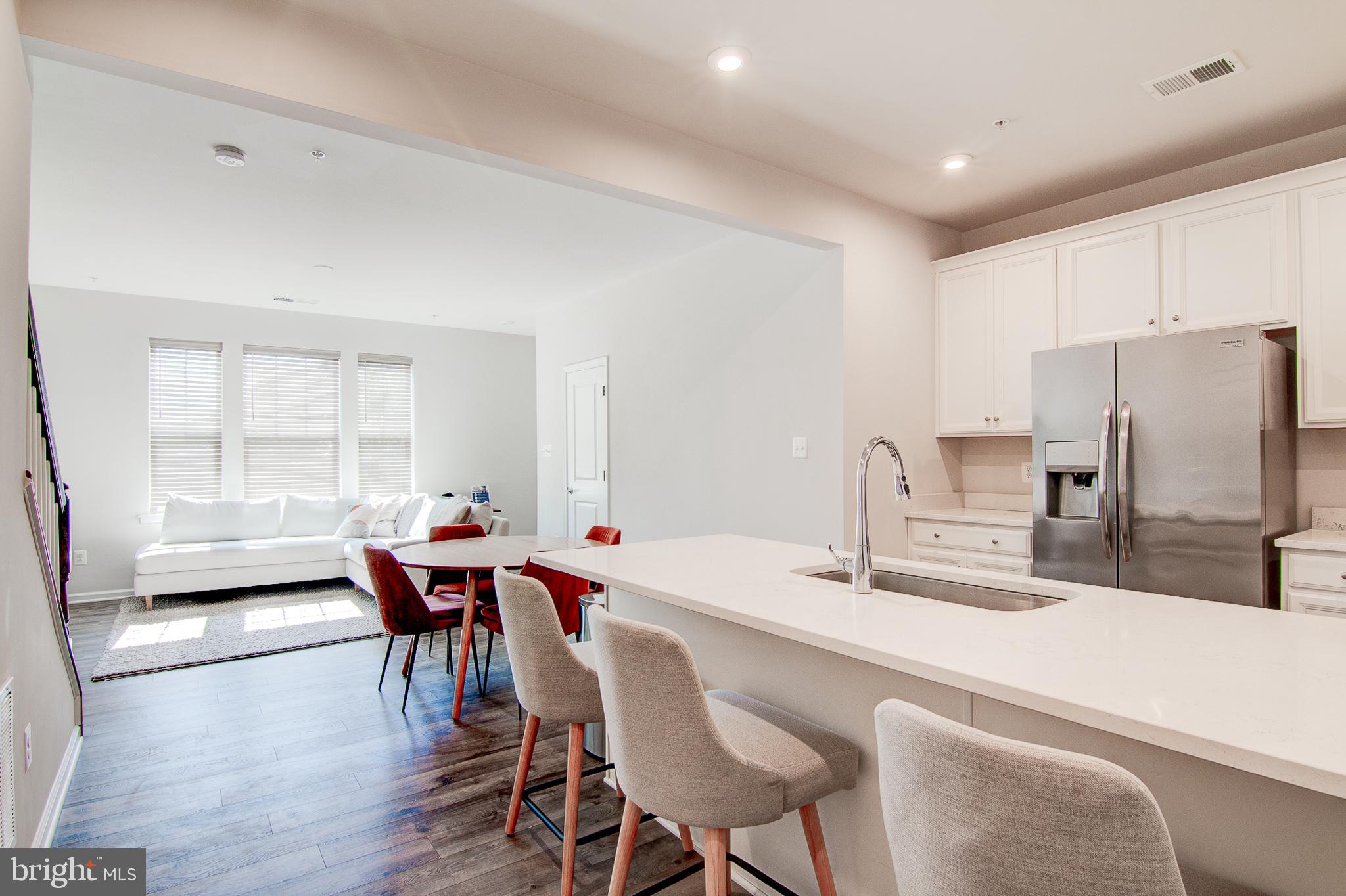 3710 RICHMOND RUN 201