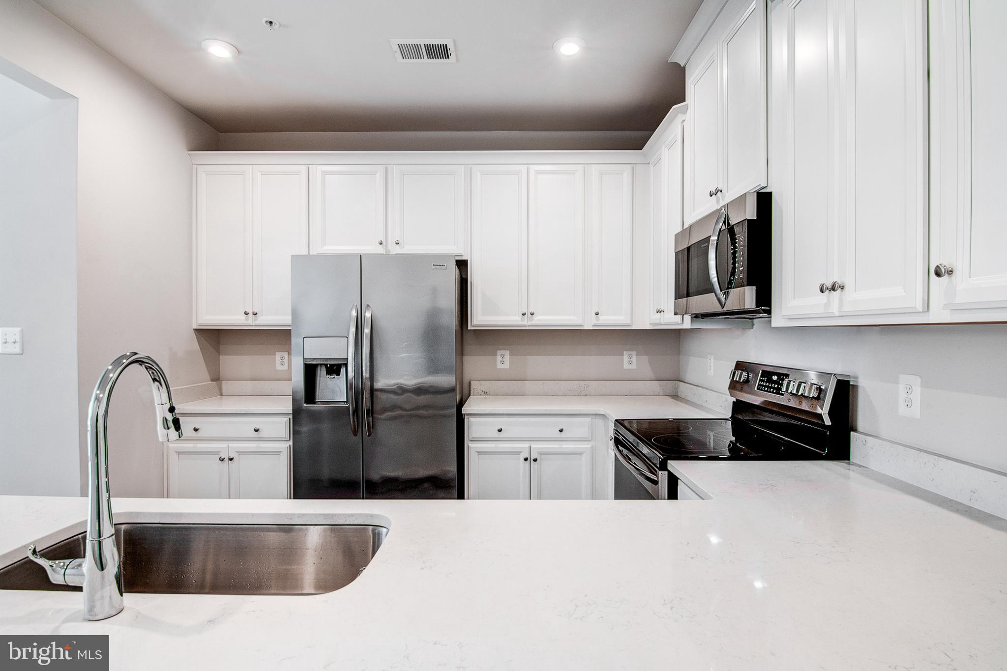 3710 RICHMOND RUN 201