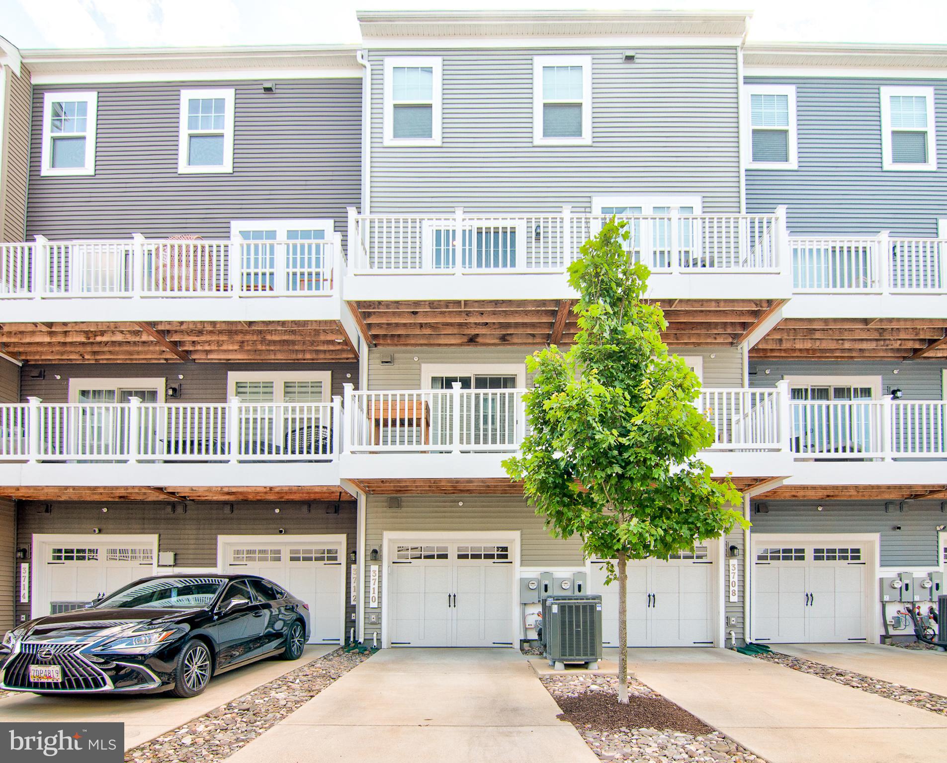 3710 RICHMOND RUN 201