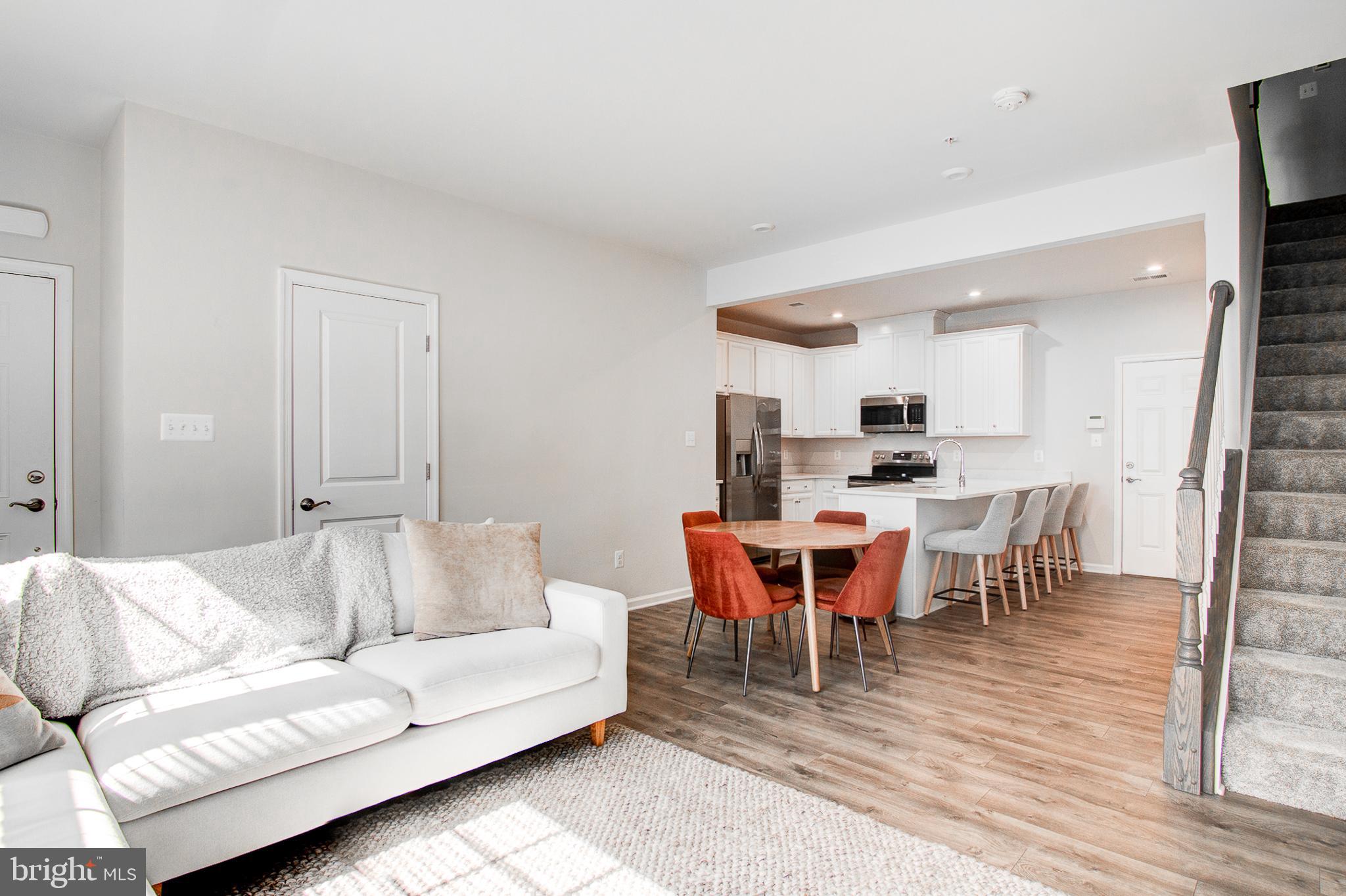 3710 RICHMOND RUN 201