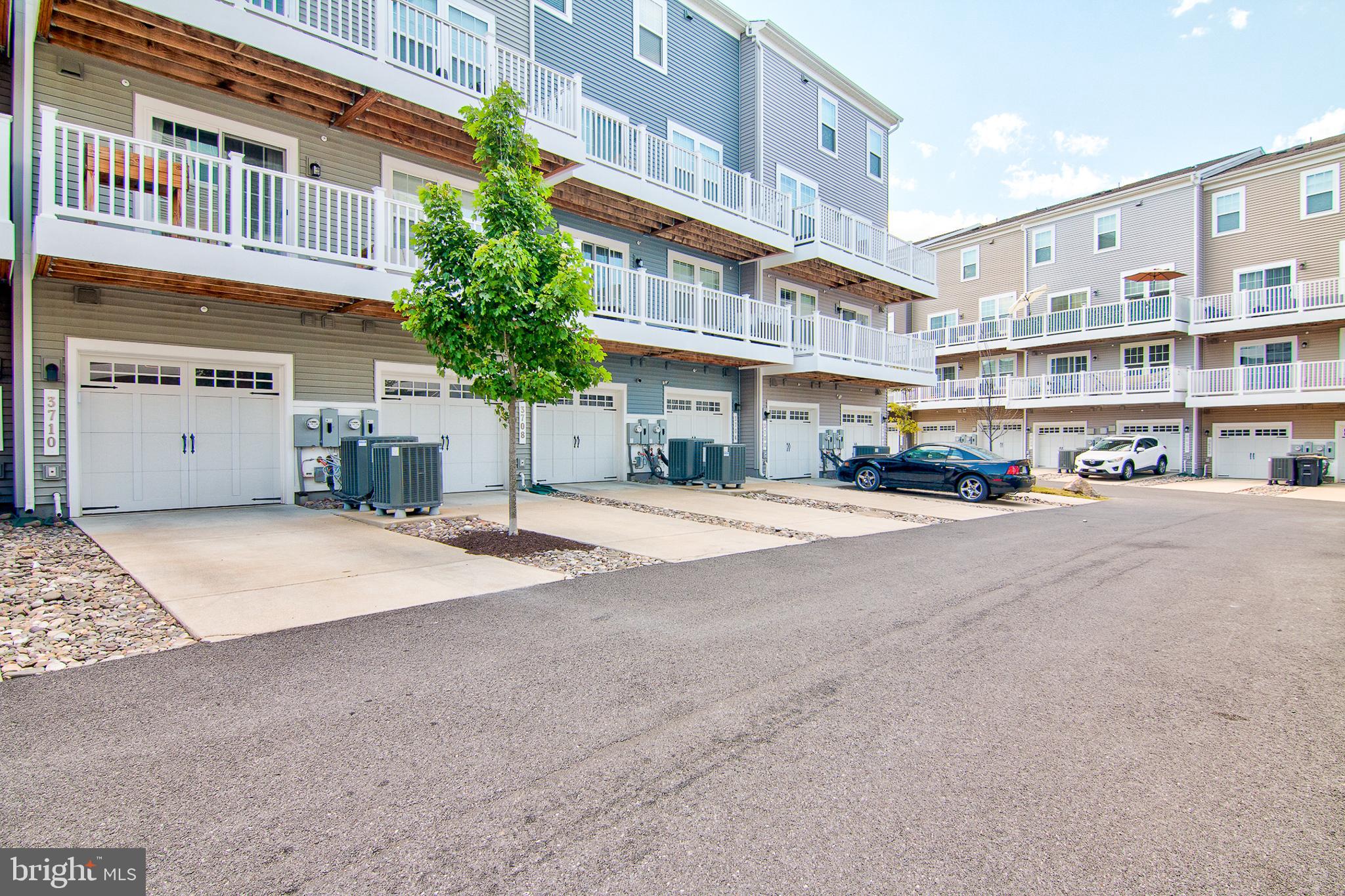 3710 RICHMOND RUN 201