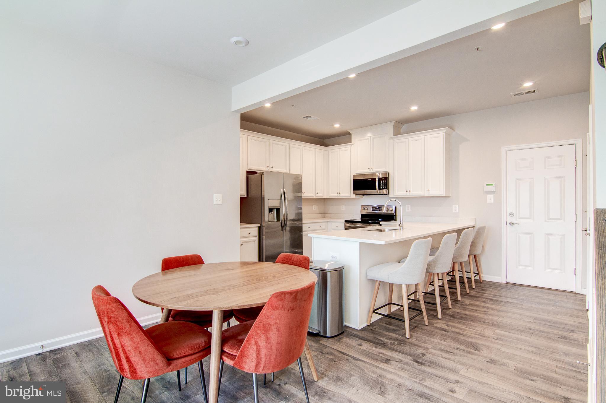 3710 RICHMOND RUN 201