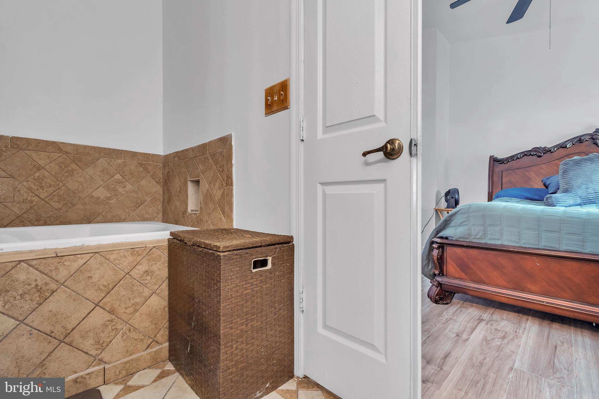 6210 CEDAR POST DRIVE