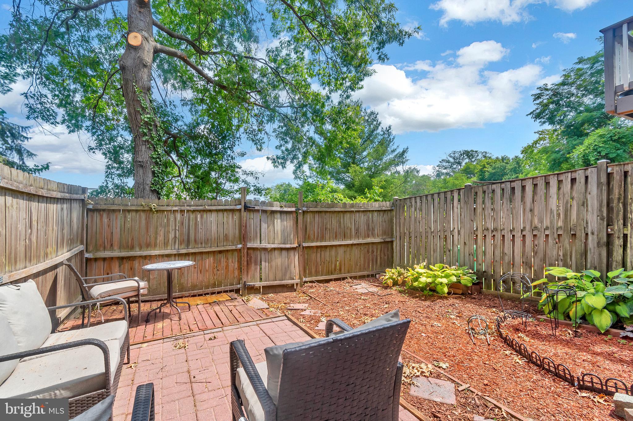 6210 CEDAR POST DRIVE