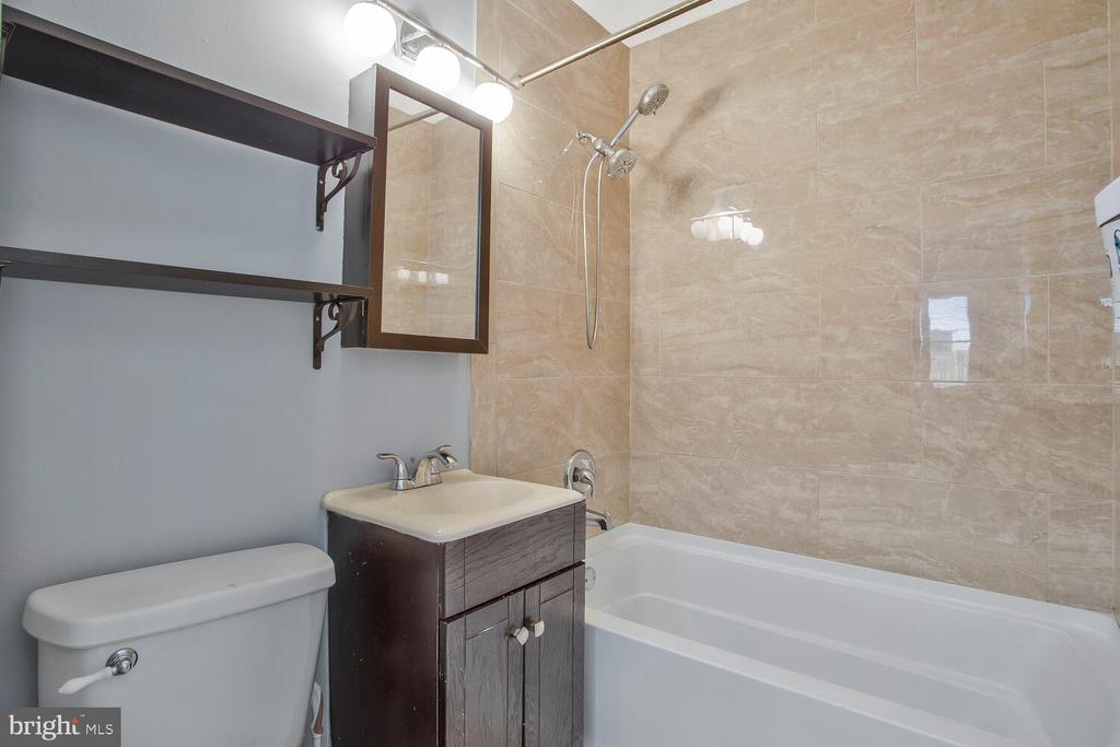 7921 ALLENDALE