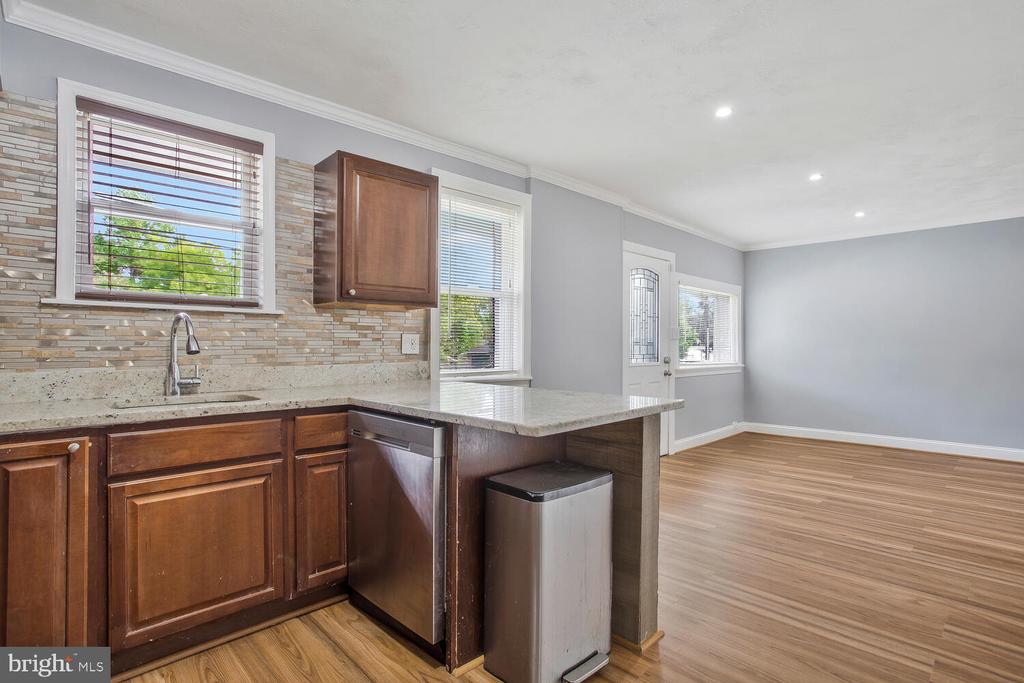 7921 ALLENDALE
