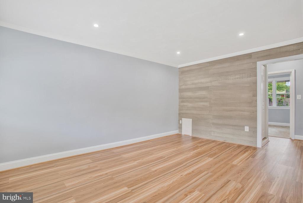 7921 ALLENDALE