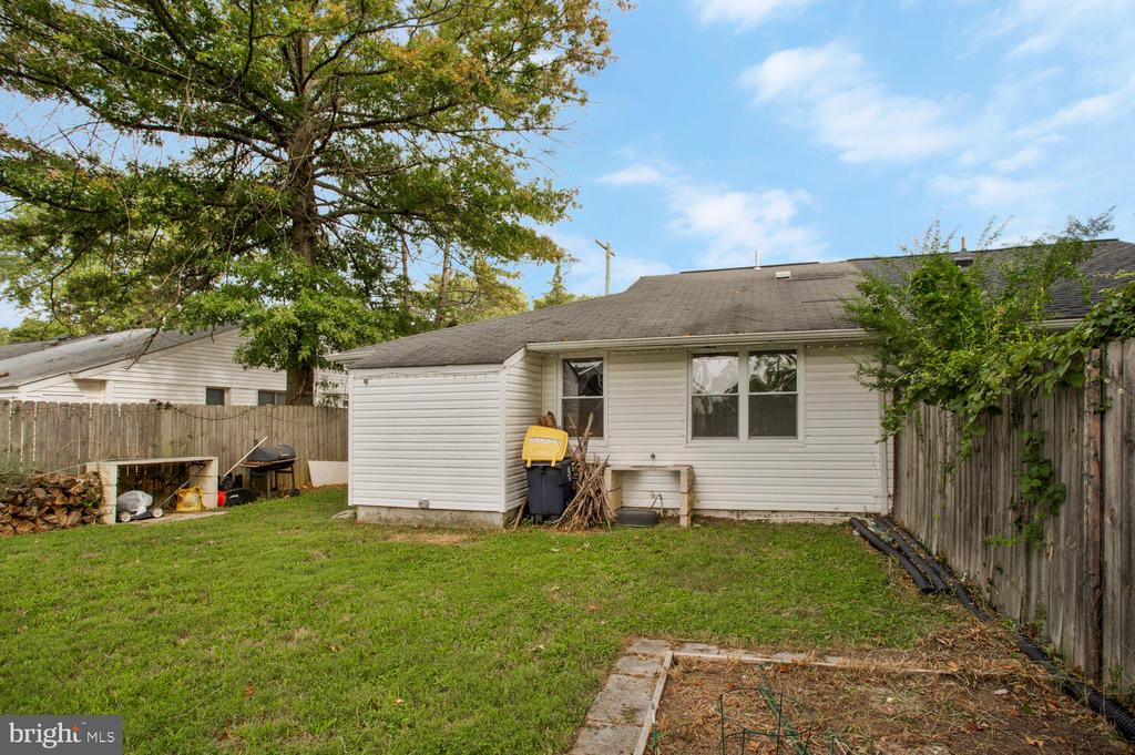 7921 ALLENDALE