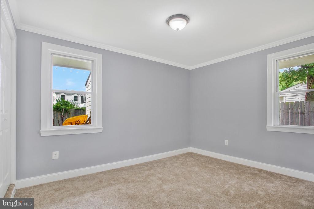 7921 ALLENDALE