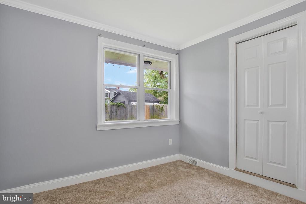 7921 ALLENDALE