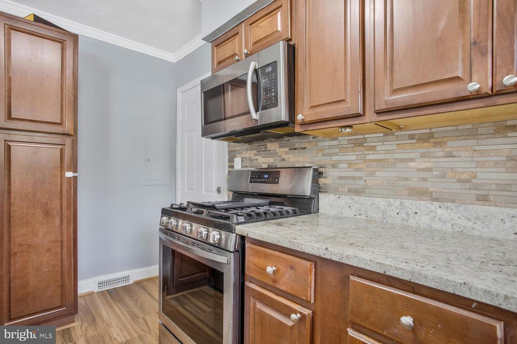 7921 ALLENDALE