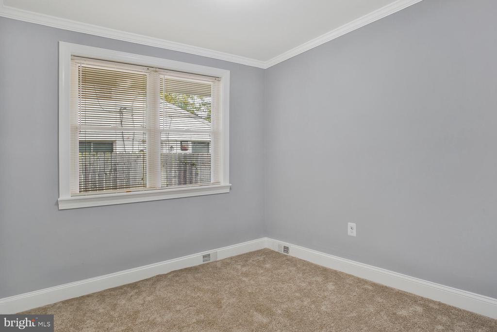 7921 ALLENDALE