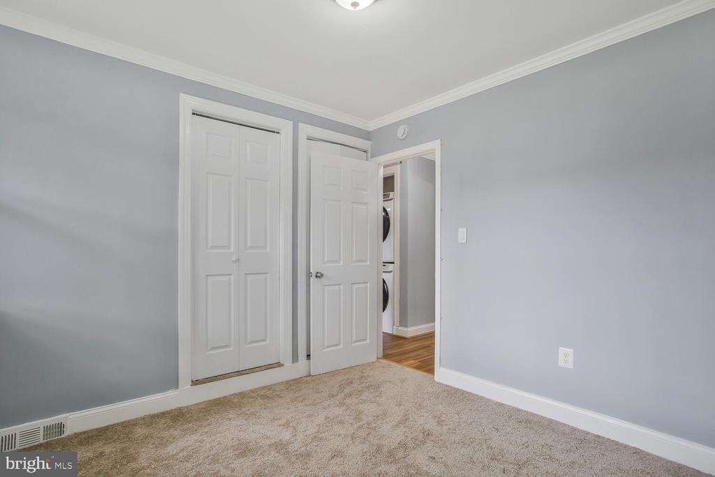 7921 ALLENDALE