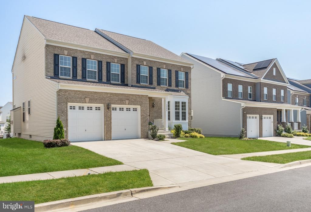 3804 GENTLE BREEZE DRIVE