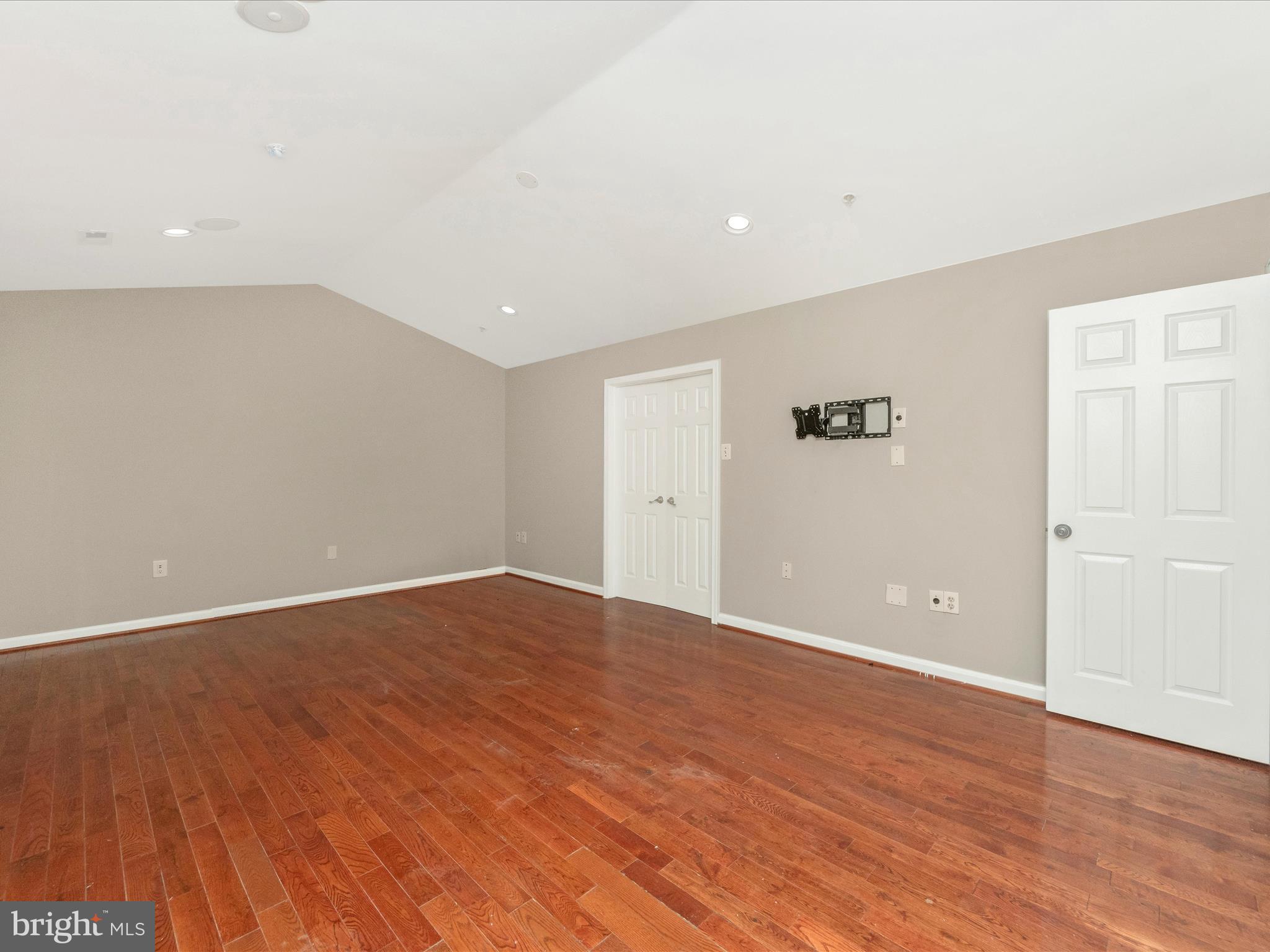 3004 JAYWICK COURT