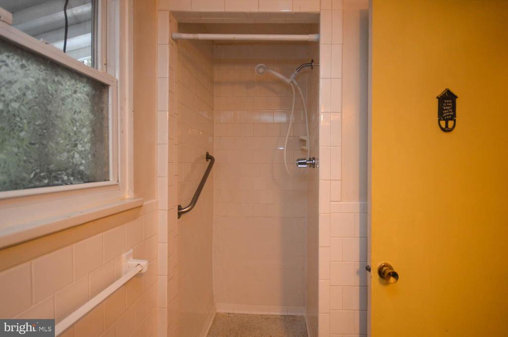 13104 CLARION COURT