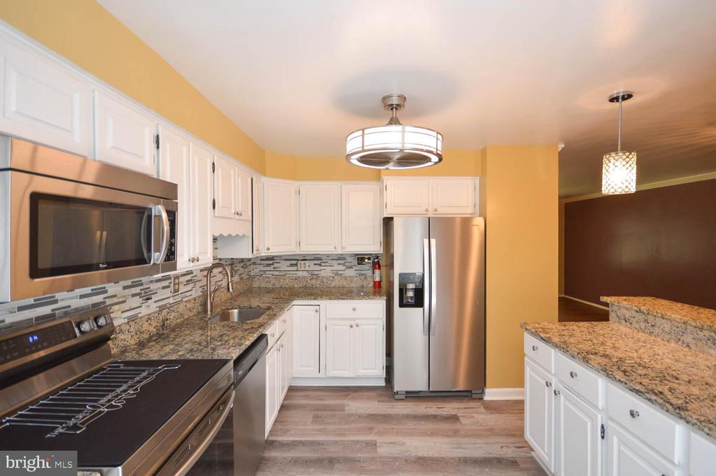 13104 CLARION COURT