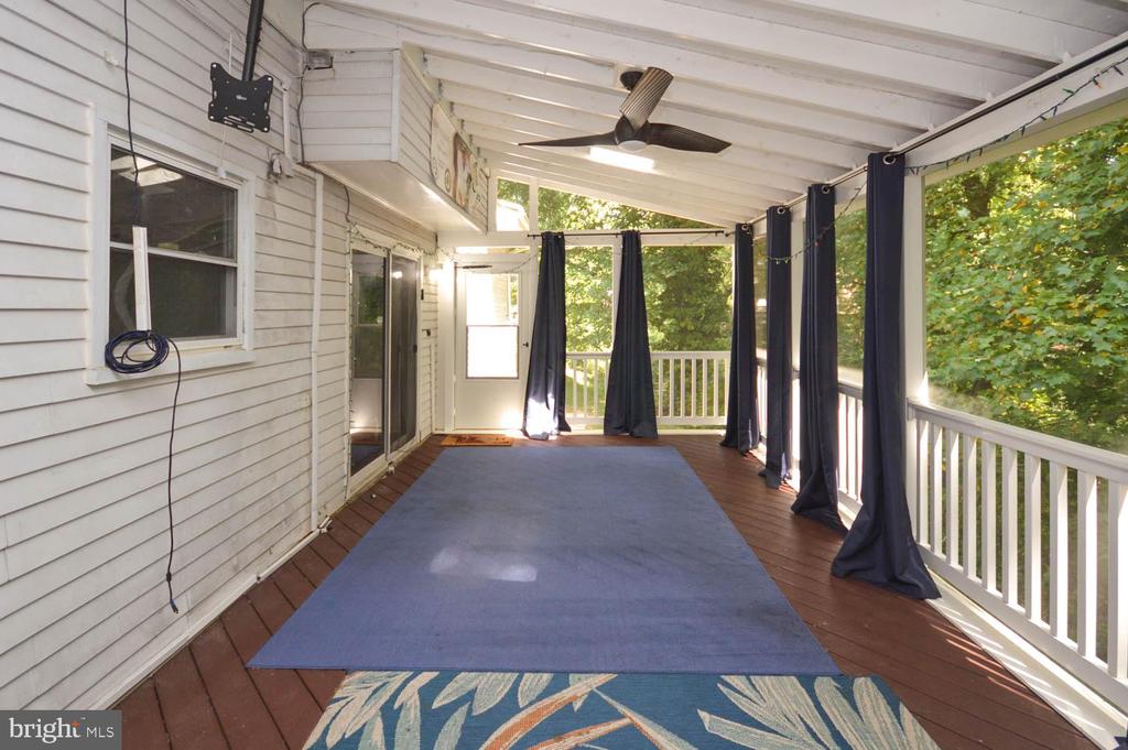 13104 CLARION COURT
