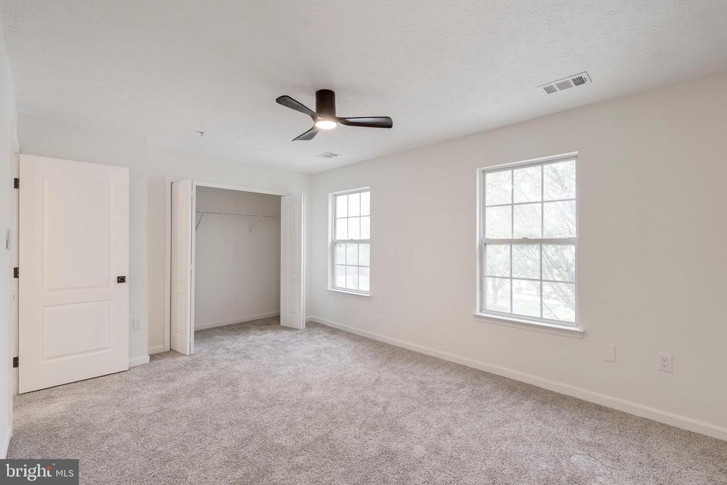 7108 WILDROSE COURT