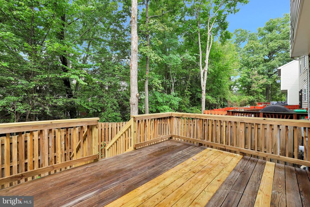 7108 WILDROSE COURT