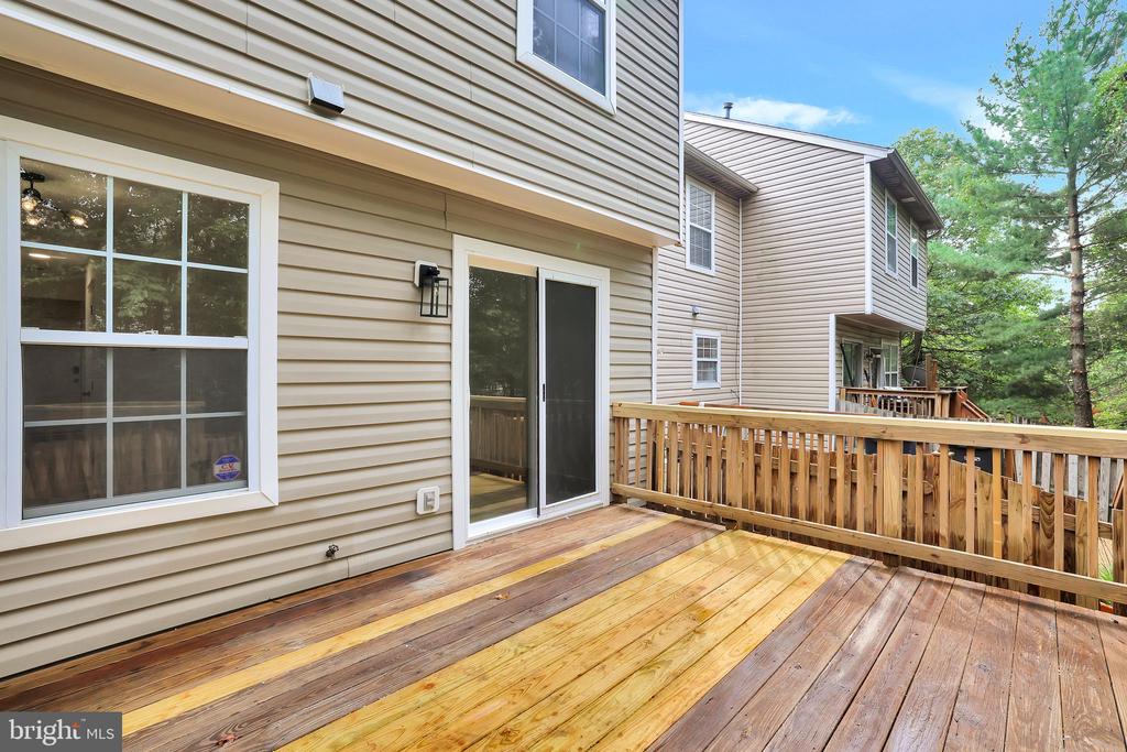 7108 WILDROSE COURT