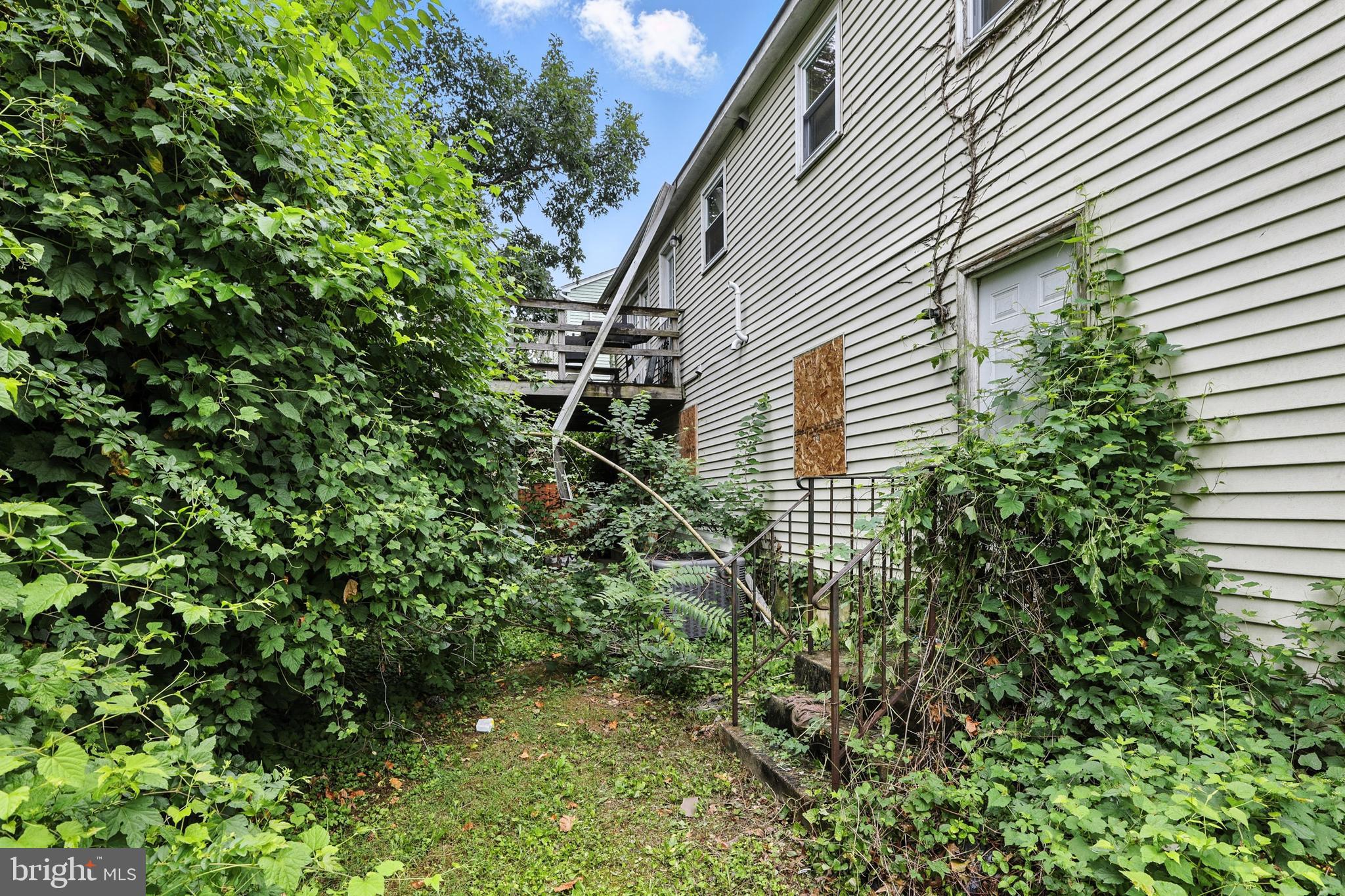 5151 EASTERN AVENUE