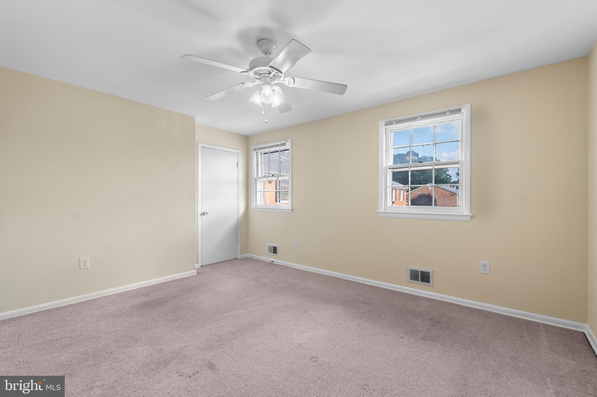 5117 CLACTON AVENUE 74