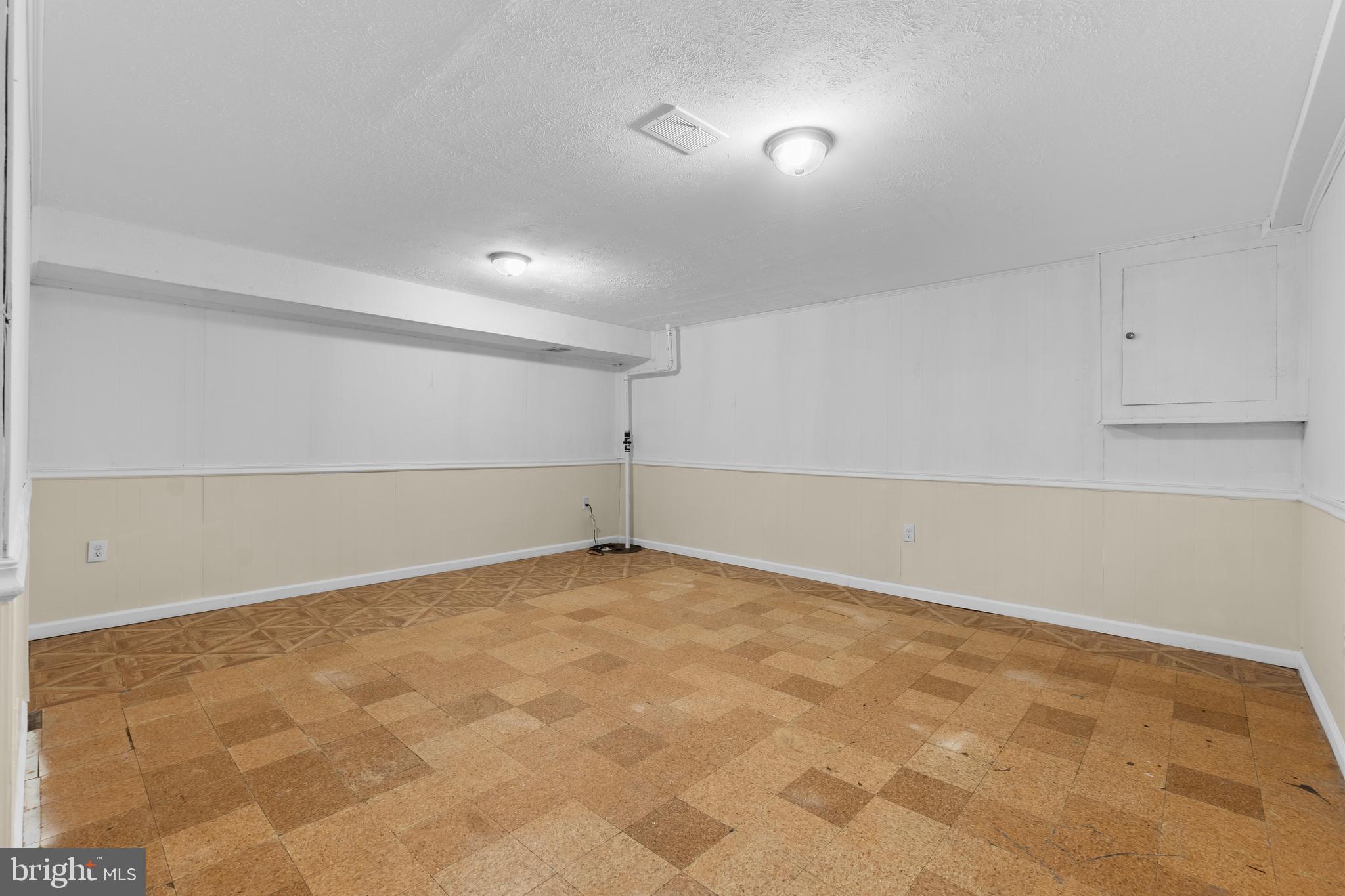 5117 CLACTON AVENUE 74