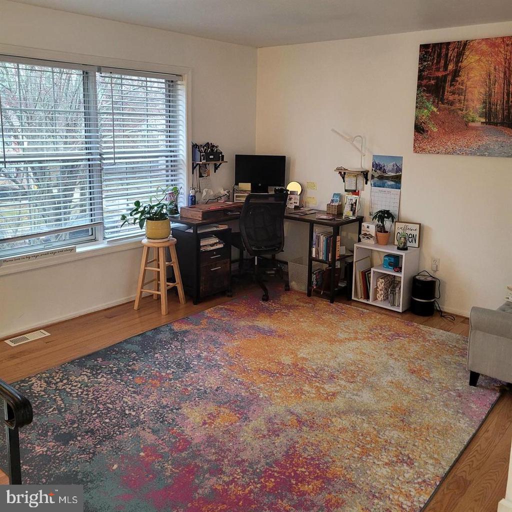 1111 ELLINGWOOD DRIVE