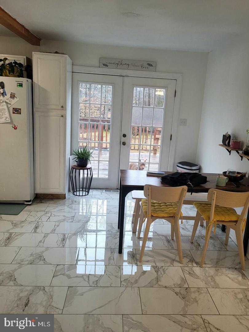 1111 ELLINGWOOD DRIVE