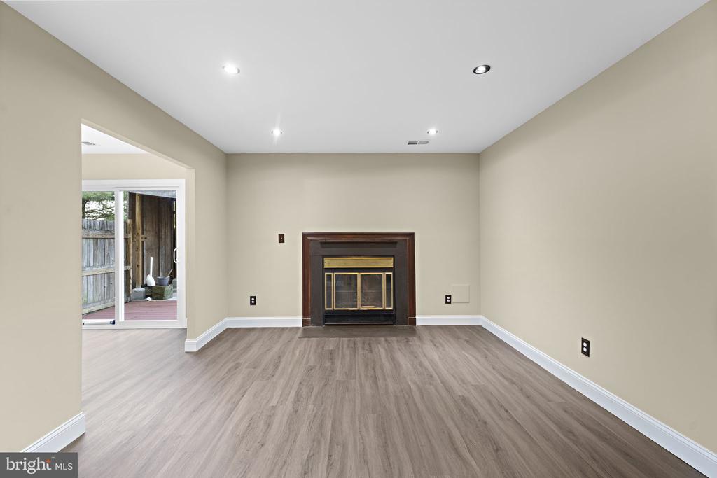 1039 PHAIR PLACE