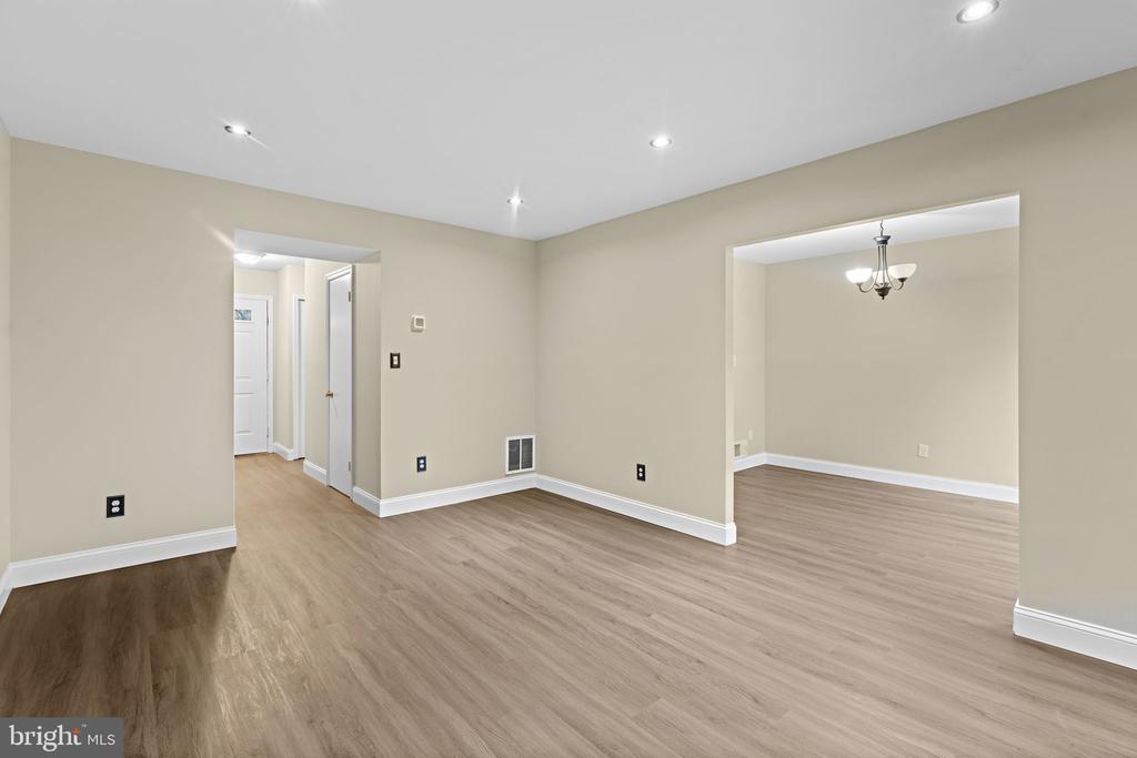 1039 PHAIR PLACE