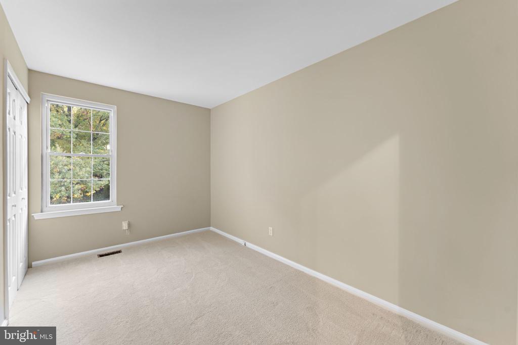 1039 PHAIR PLACE