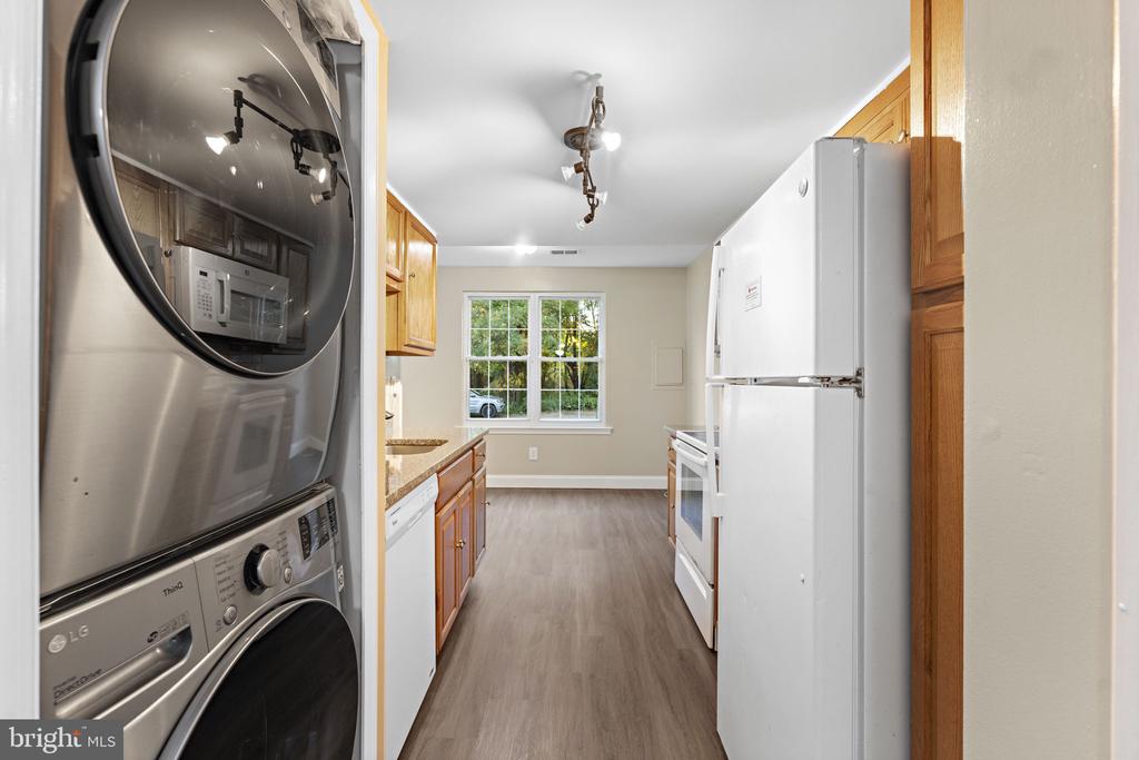 1039 PHAIR PLACE
