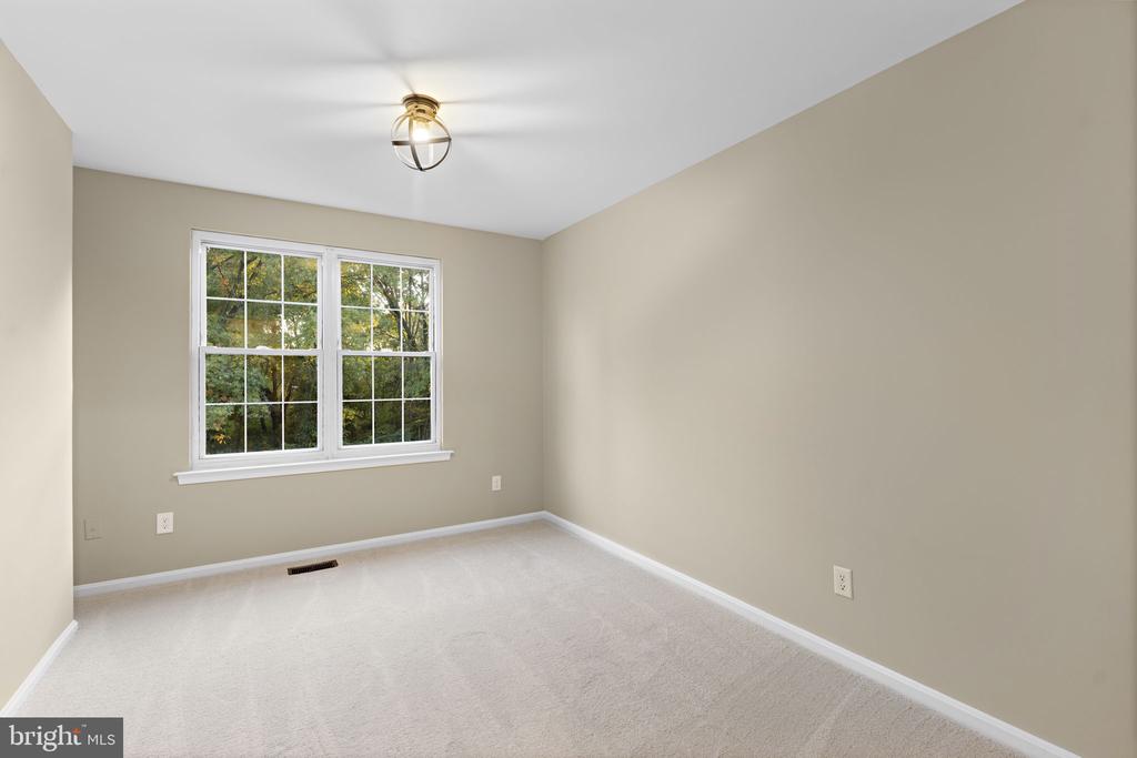 1039 PHAIR PLACE