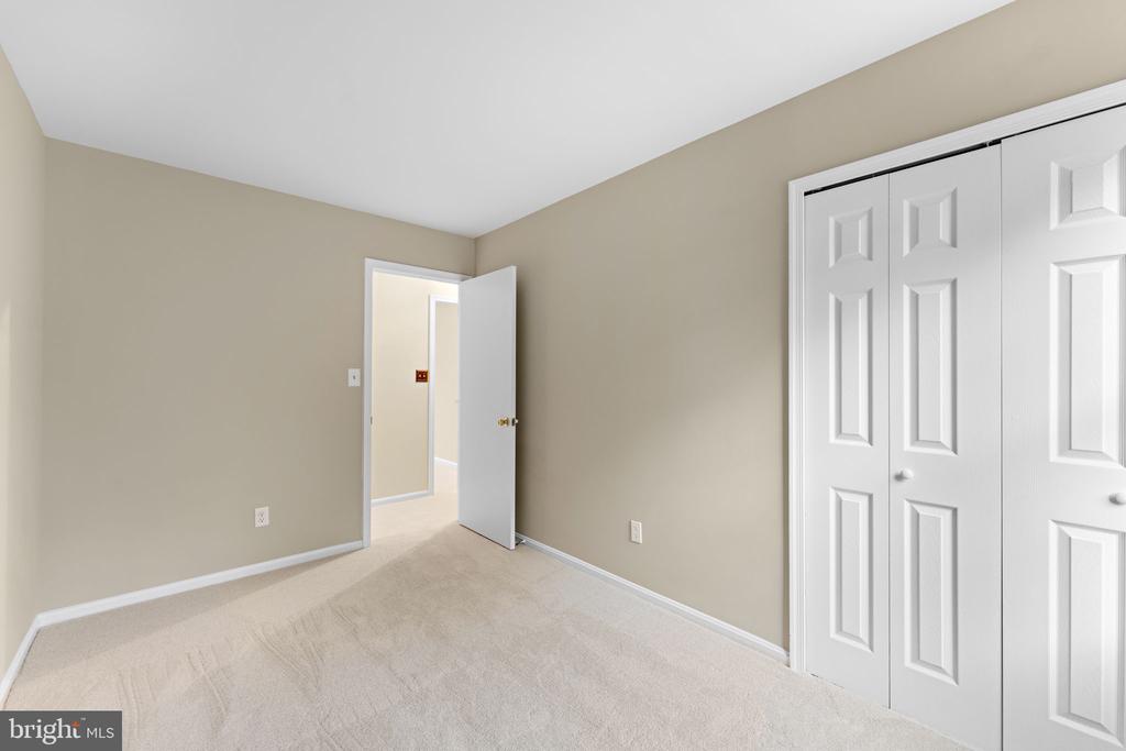 1039 PHAIR PLACE
